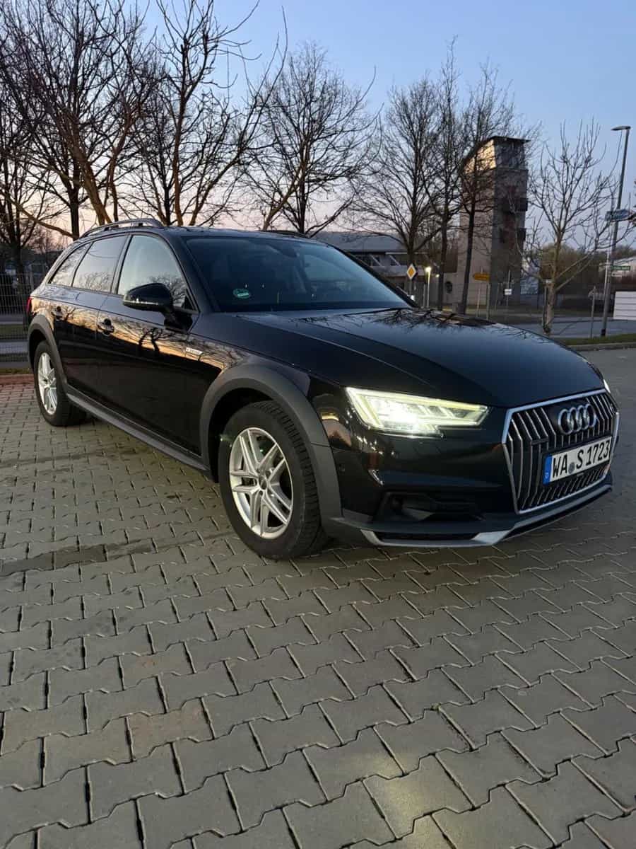 Audi A4 Allroad 10/2016-photo-6