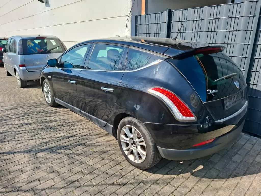 Lancia Delta 1.4 T-Jet 16v 88kW 05/2010-photo-20