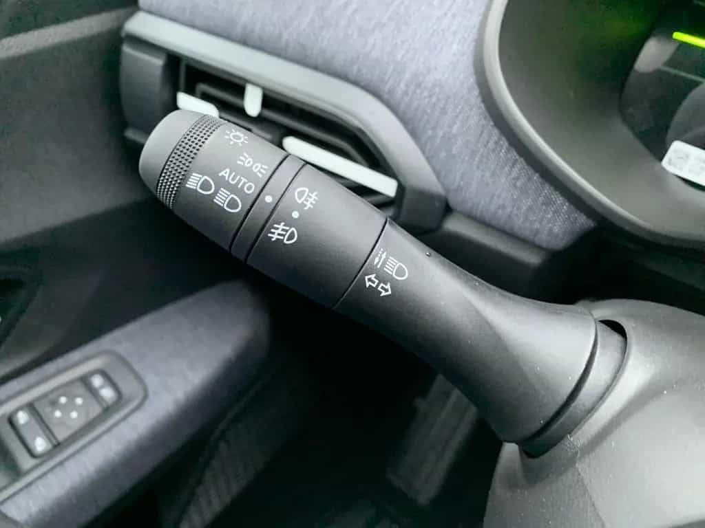 Dacia Jogger JOURNEY HYBRID 155 7-SITZER SHZ+PDC+KLIMA 05/2026-photo-21