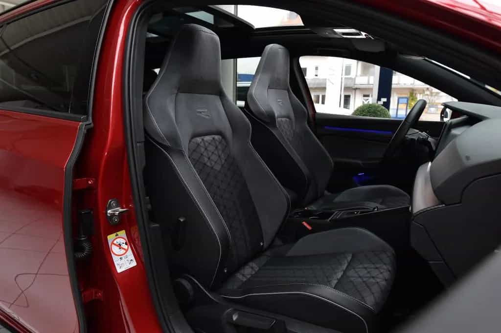 Volkswagen Golf VIII *R-Line* 1 Hand* Matrix*Pano* ACC* 07/2022-photo-11