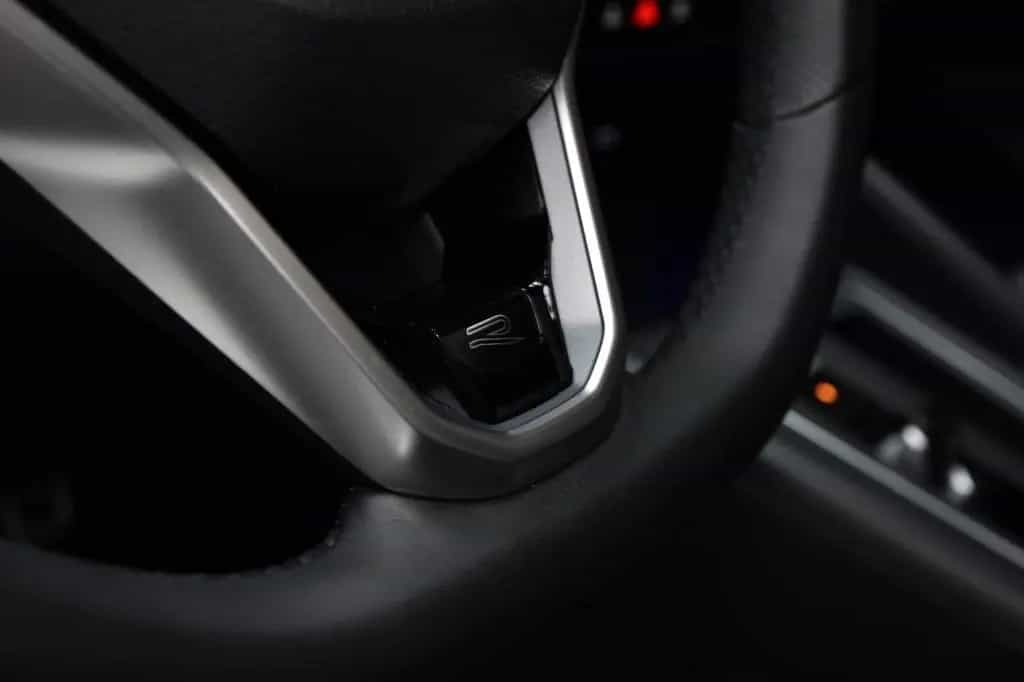 Volkswagen Golf VIII *R-Line* 1 Hand* Matrix*Pano* ACC* 07/2022-photo-31