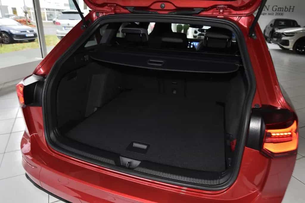 Volkswagen Golf VIII *R-Line* 1 Hand* Matrix*Pano* ACC* 07/2022-photo-38
