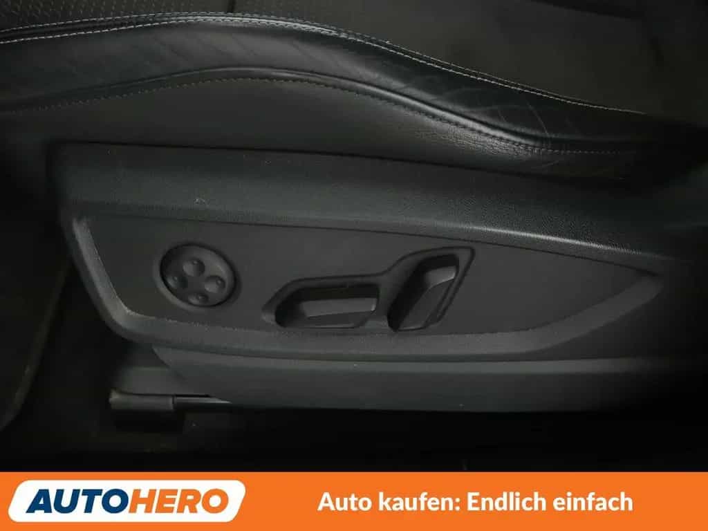 Audi Q5 40 TDI quattro Sport Aut.*NAVI*LED*TEMPO*PDC* 10/2018-photo-28