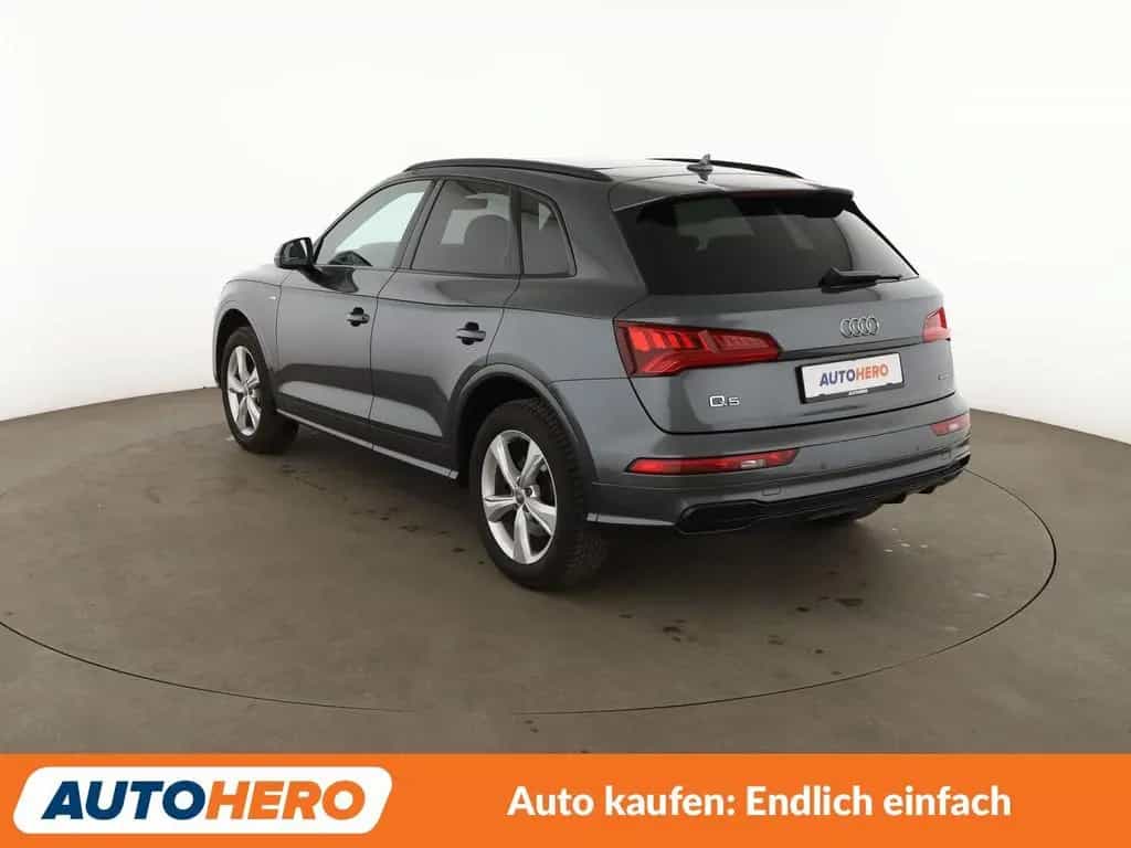 Audi Q5 40 TDI quattro Sport Aut.*NAVI*LED*TEMPO*PDC* 10/2018-photo-3