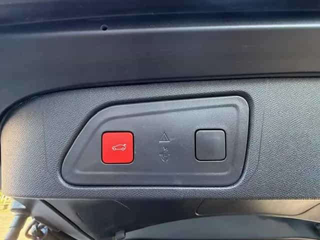 Citroën C5 Aircross C5 1,2 Aircross Max AT, RFK, Navi, LED, DAB 06/2025-photo-21