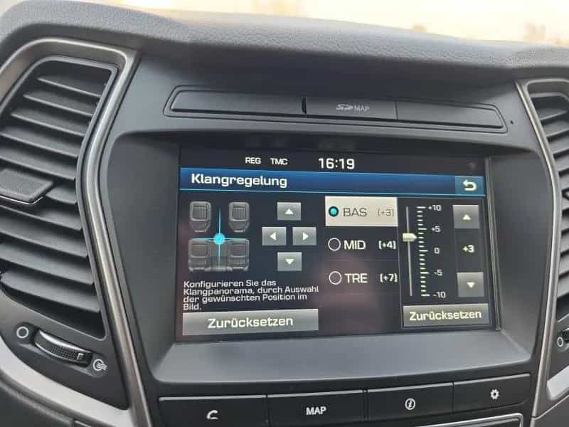 Hyundai SANTA FE 2.4 188PS 8*Alu/Navi/Kamera/Sounds. 04/2018-photo-26
