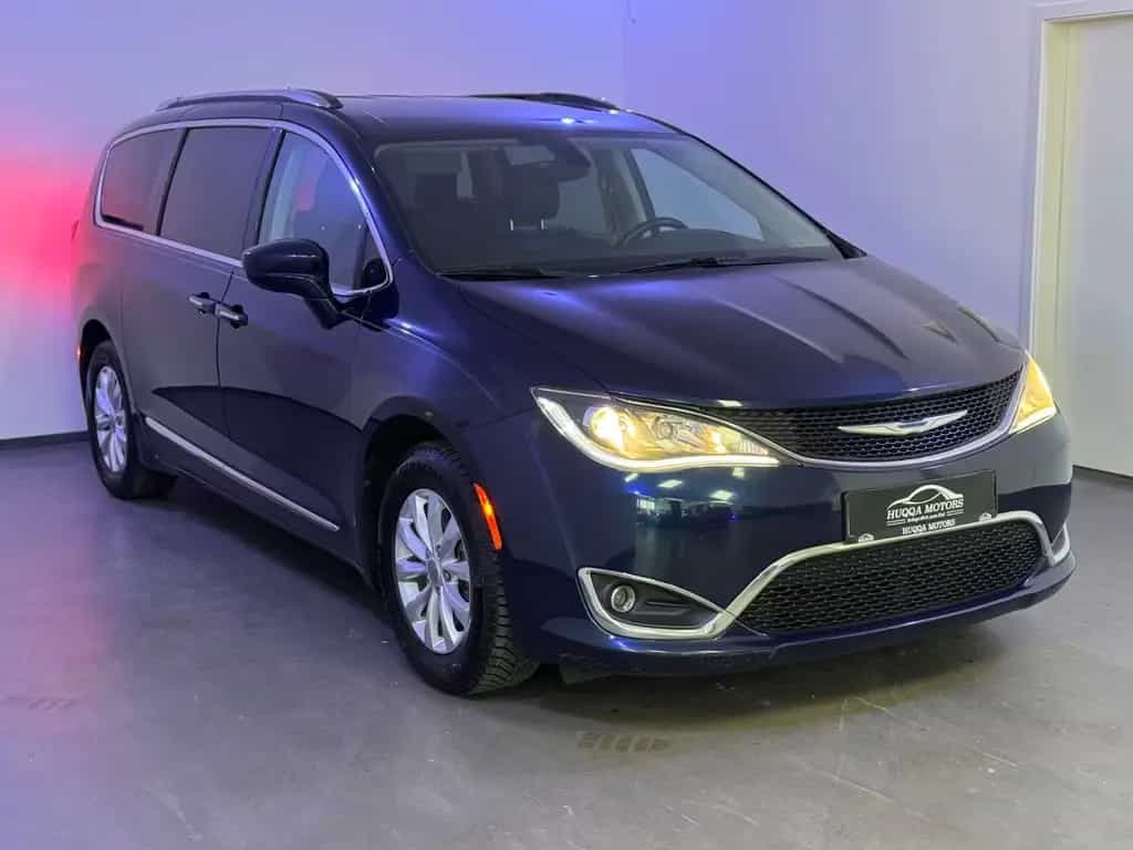 Chrysler Pacifica Touring 3.6 V6/7-Sitze/Kamera/Totw./TV 01/2018-photo-1