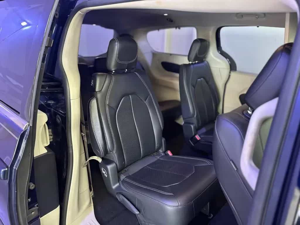 Chrysler Pacifica Touring 3.6 V6/7-Sitze/Kamera/Totw./TV 01/2018-photo-13