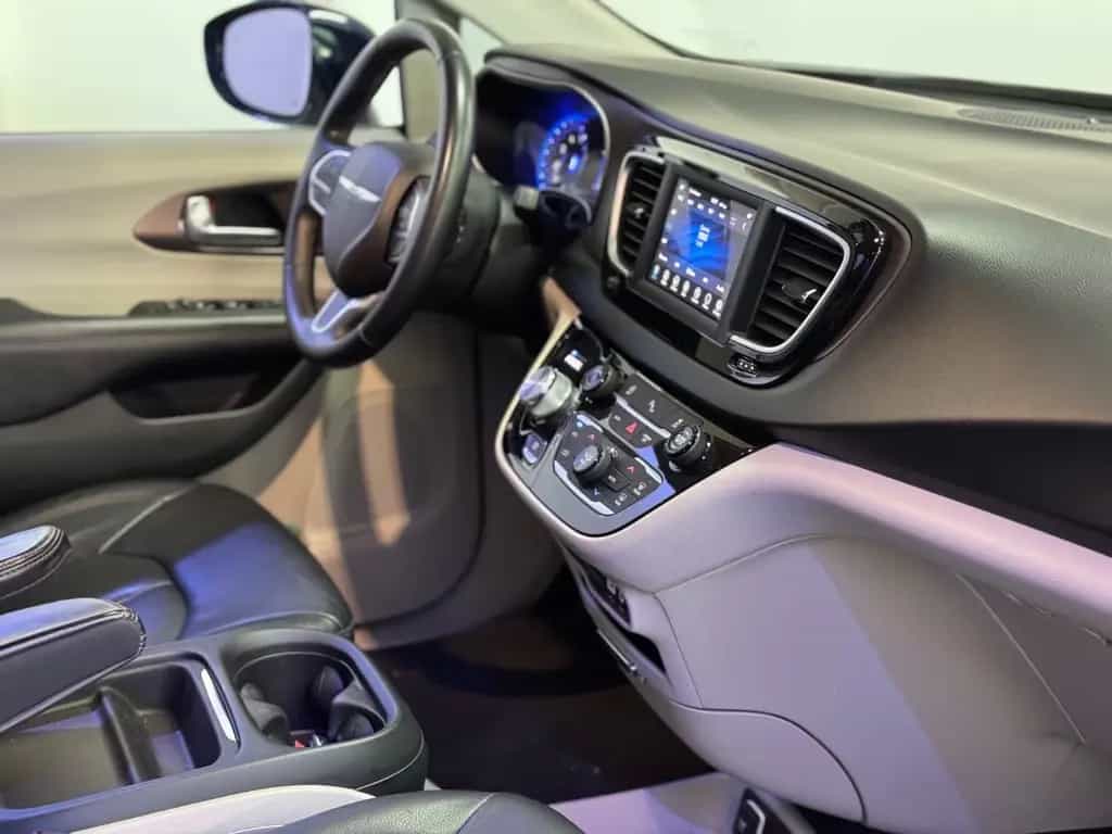 Chrysler Pacifica Touring 3.6 V6/7-Sitze/Kamera/Totw./TV 01/2018-photo-9