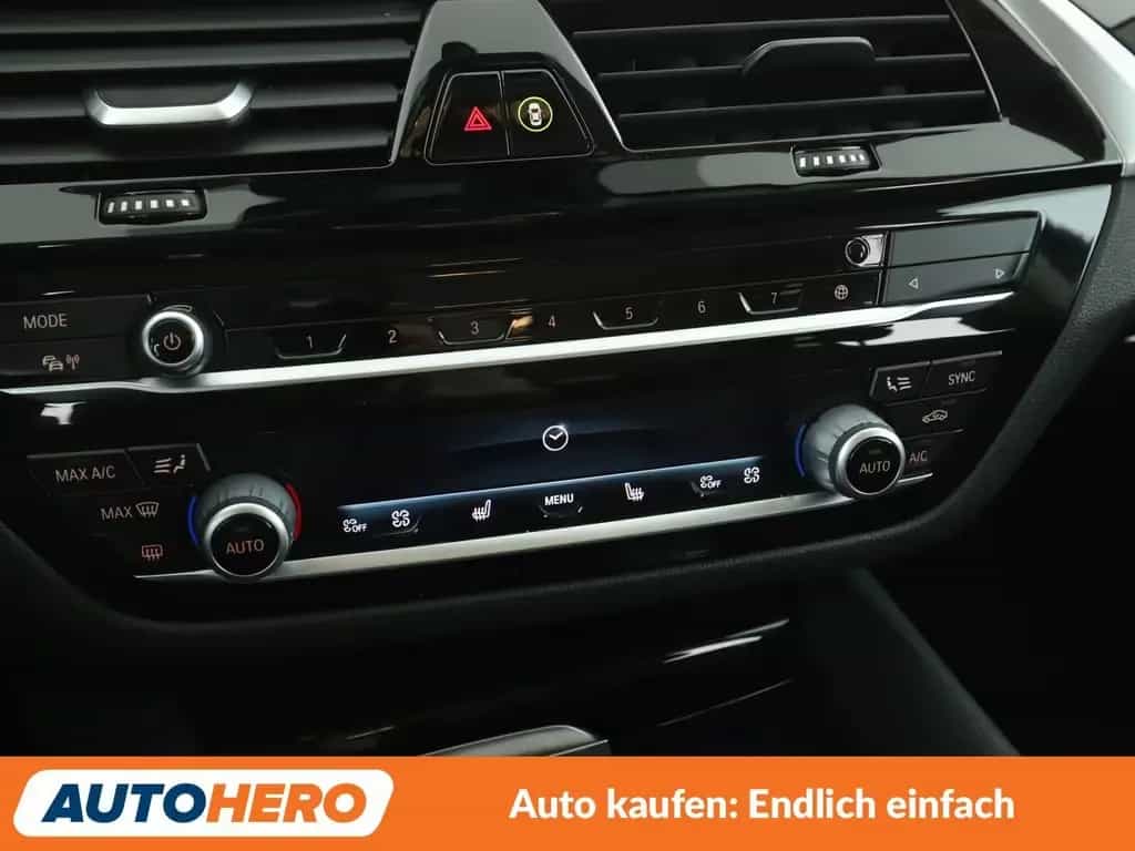 BMW 540 i xDrive Aut.*NAVI*LED*CAM*HUD*SHZ*TEMPO*ALU* 11/2019-photo-22