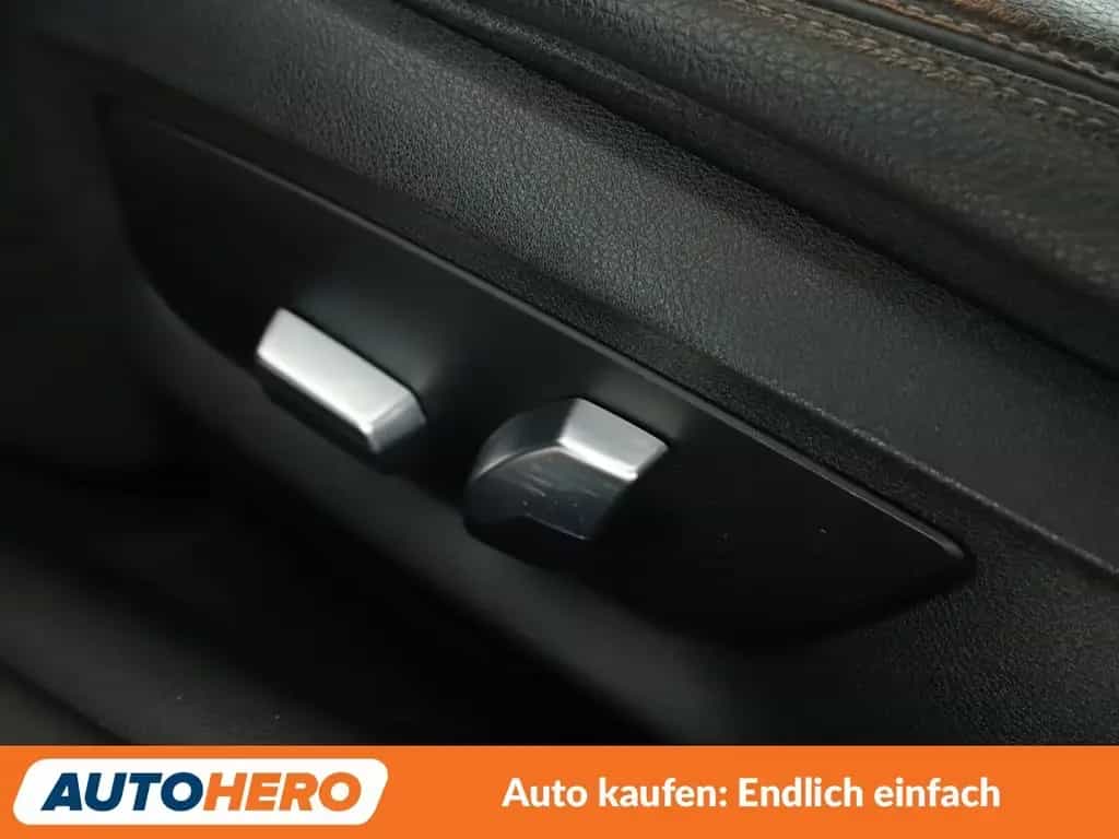 BMW 540 i xDrive Aut.*NAVI*LED*CAM*HUD*SHZ*TEMPO*ALU* 11/2019-photo-30