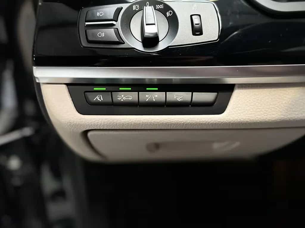 ALPINA B7 Biturbo Allrad 02/2011-photo-15