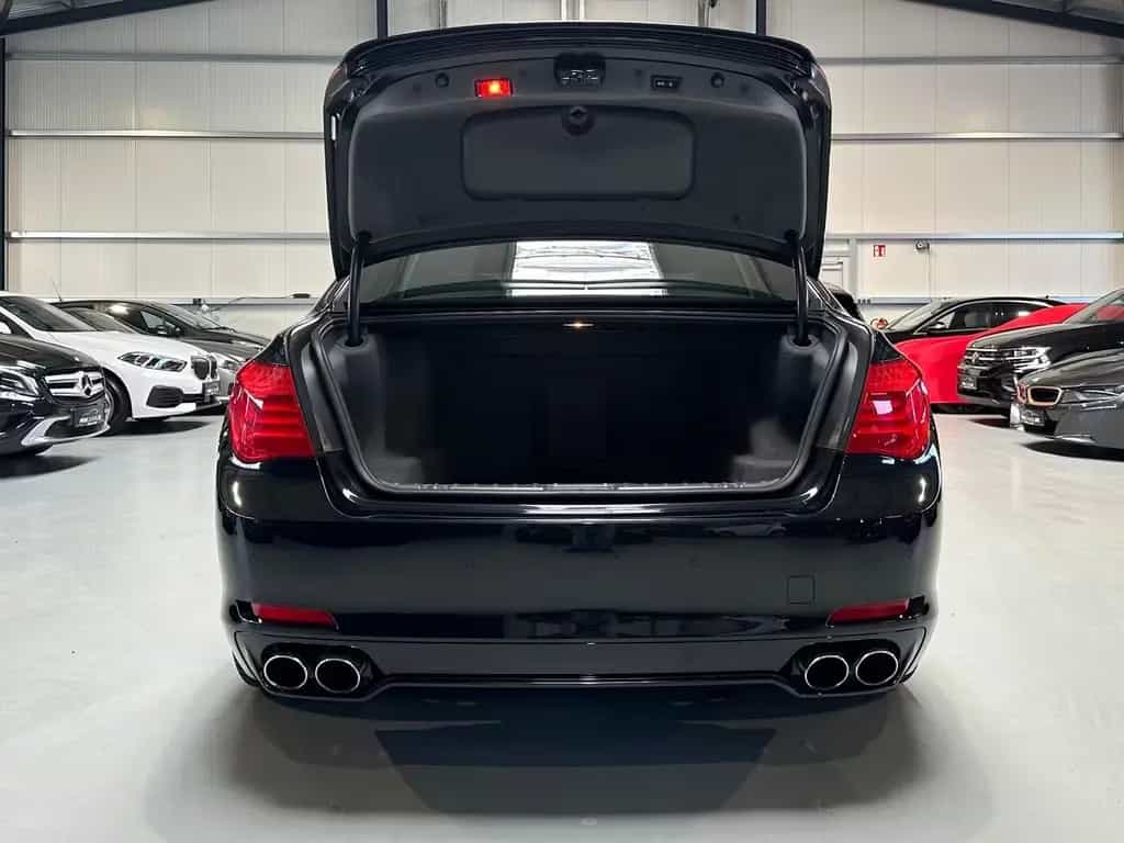ALPINA B7 Biturbo Allrad 02/2011-photo-7