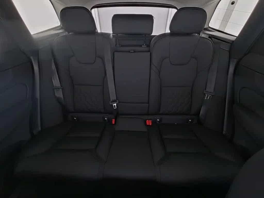 Volvo XC60 FACELIFT Plus Dark AWD HUD Digitales Cockpi 07/2025-photo-12