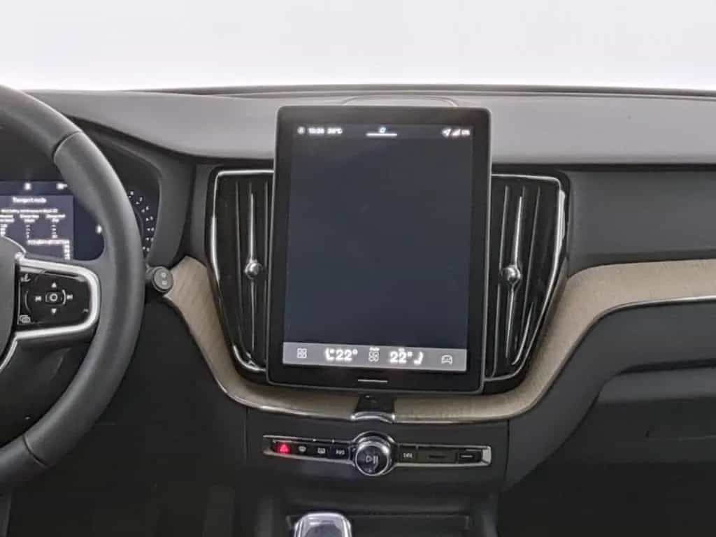 Volvo XC60 FACELIFT Plus Dark AWD HUD Digitales Cockpi 07/2025-photo-14