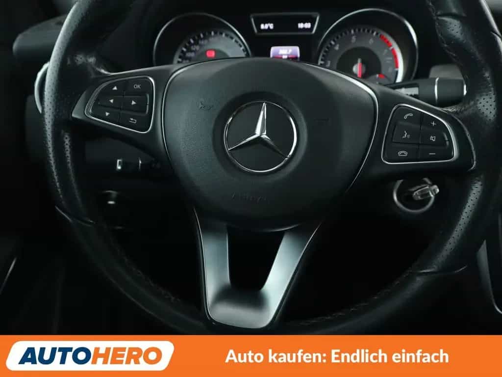 Mercedes-Benz GLA 200 GLA-Klasse GLA 200 Urban Aut.*NAVI*XENON*TEMPO* 10/2016-photo-18