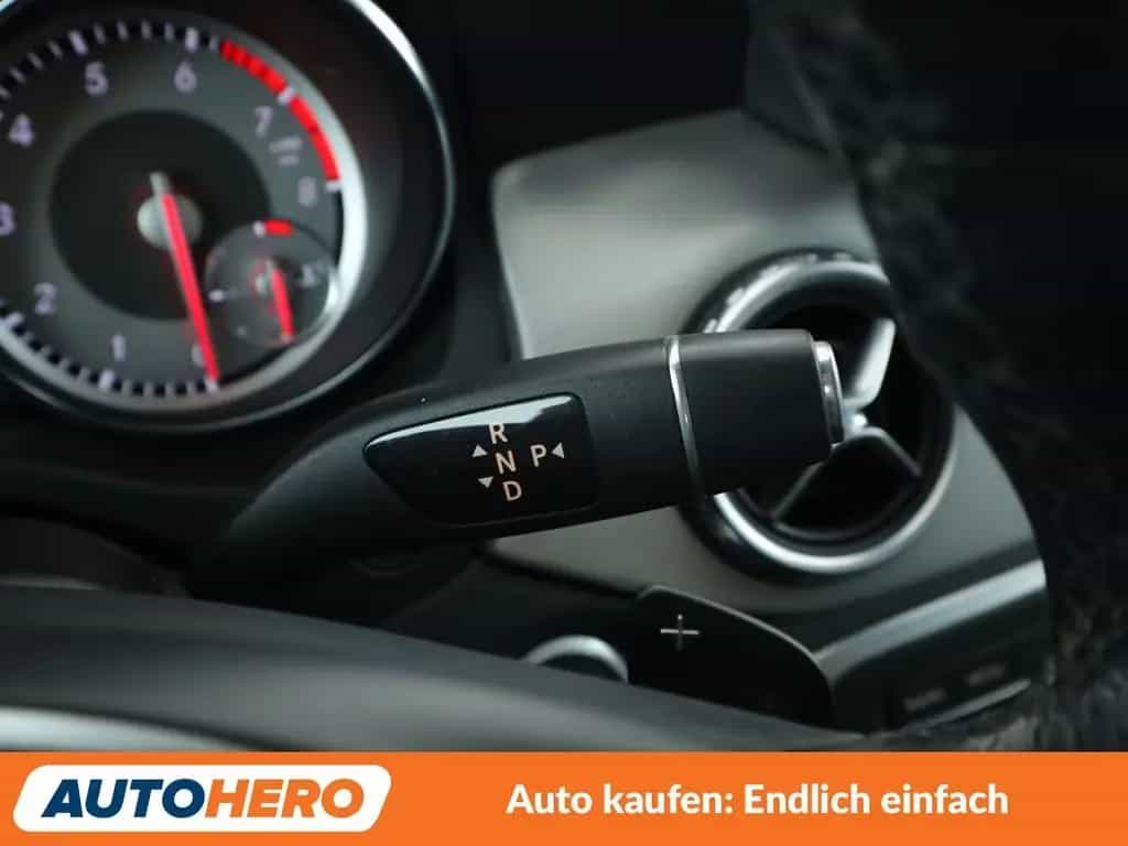 Mercedes-Benz GLA 200 GLA-Klasse GLA 200 Urban Aut.*NAVI*XENON*TEMPO* 10/2016-photo-25