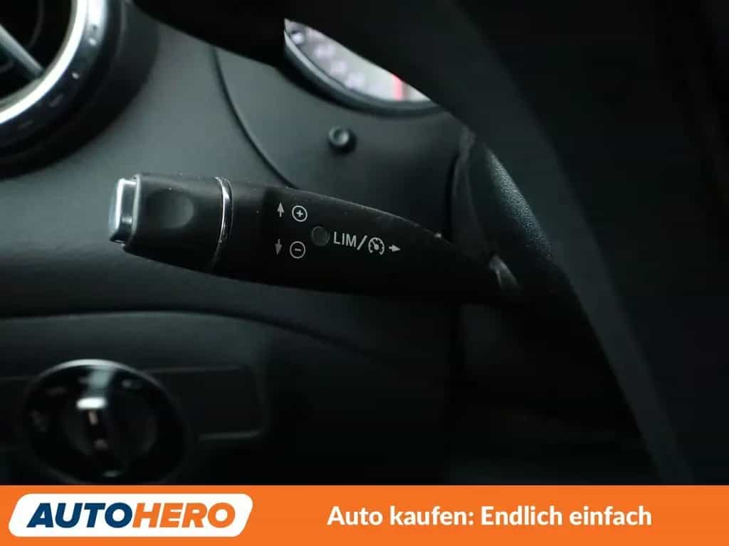 Mercedes-Benz GLA 200 GLA-Klasse GLA 200 Urban Aut.*NAVI*XENON*TEMPO* 10/2016-photo-31