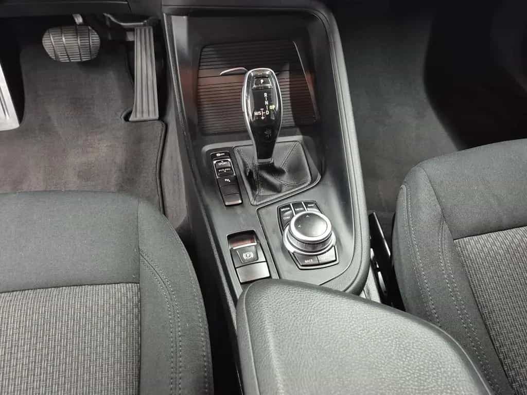 BMW X1 sDrive16d 10/2021-photo-13