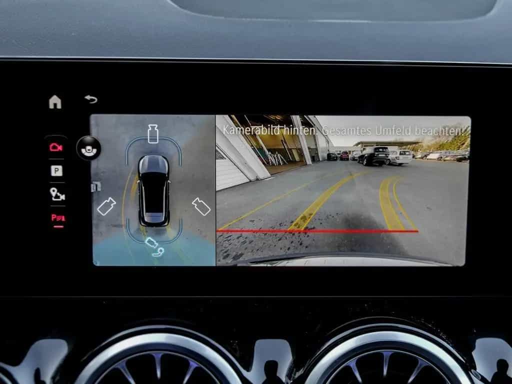 Mercedes-Benz GLA-Class 200 AMG-Sport/Pano/MBeam/Distr/Night/AHK/360 01/2025-photo-10