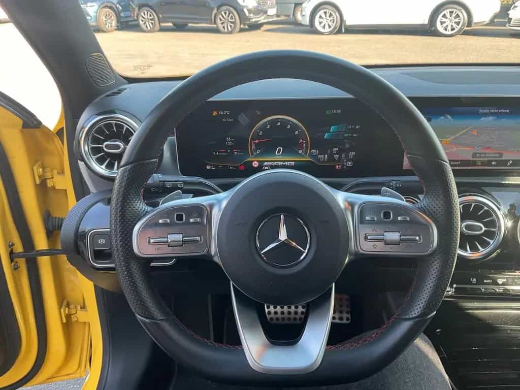 Mercedes-Benz A-Class 35 AMG 4Matic AERO PAKET 360 Kamera Navi SHZ 10/2019-photo-12