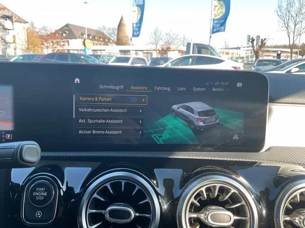 Mercedes-Benz A-Class 35 AMG 4Matic AERO PAKET 360 Kamera Navi SHZ 10/2019-photo-20