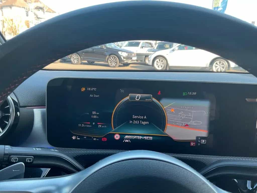 Mercedes-Benz A-Class 35 AMG 4Matic AERO PAKET 360 Kamera Navi SHZ 10/2019-photo-24