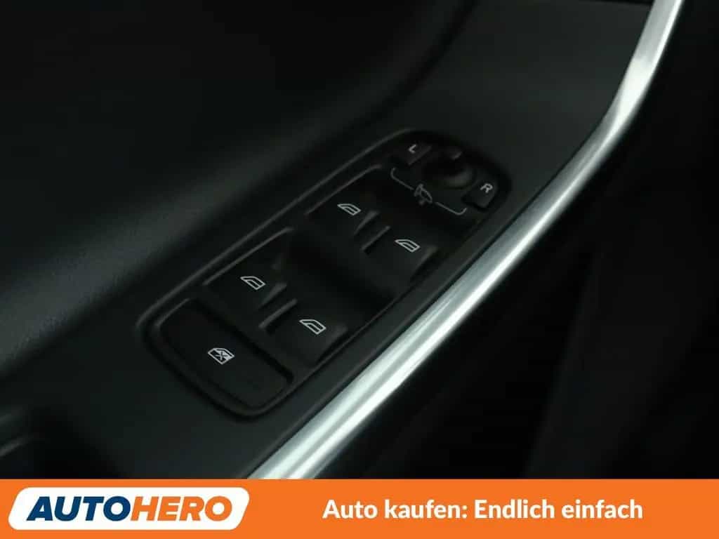 Volvo V60 2.4 D4 Summum AWD Aut.*NAVI*BiXENON*CAM*SHZ* 12/2016-photo-24