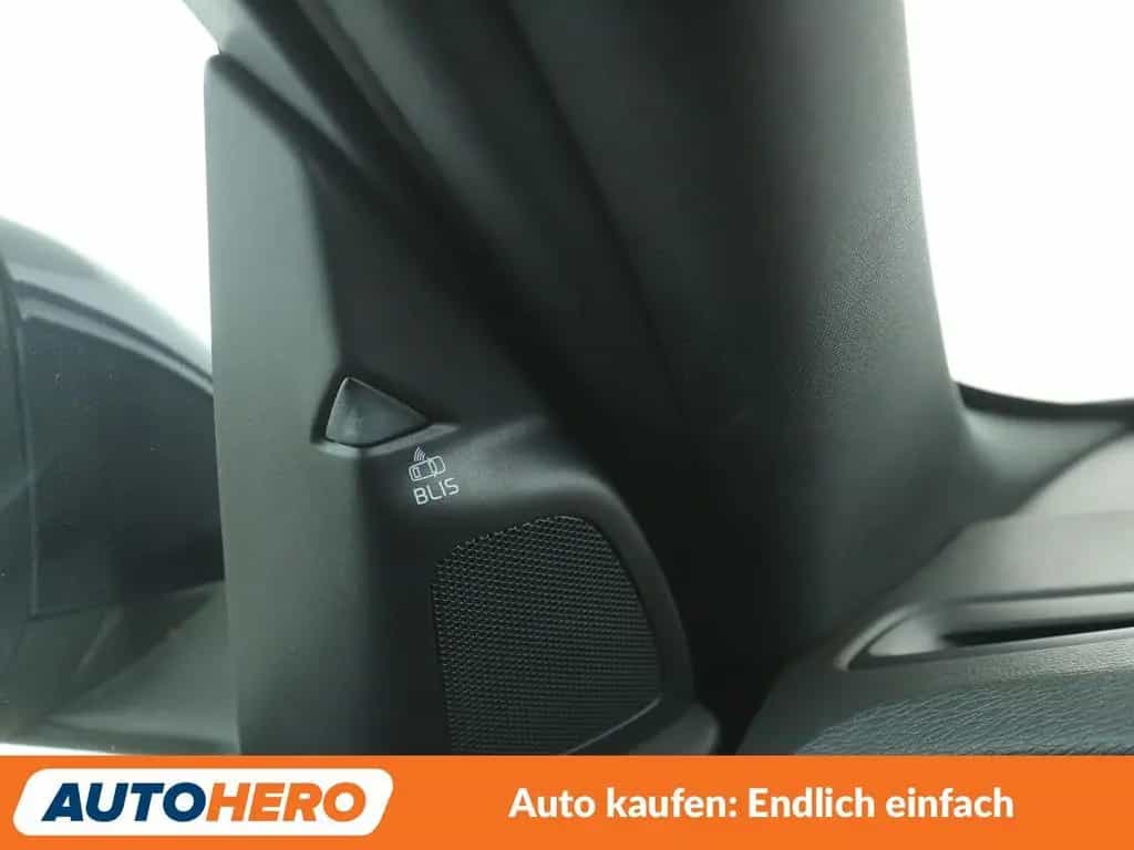 Volvo V60 2.4 D4 Summum AWD Aut.*NAVI*BiXENON*CAM*SHZ* 12/2016-photo-26