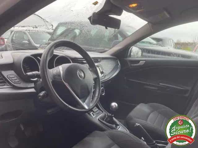 Alfa Romeo Giulietta ROMEO Giulietta 1.6 JTDm 120 CV Super 04/2018-photo-6