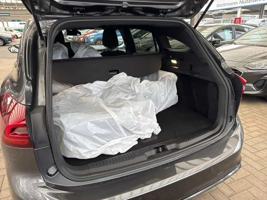 Ford Focus Turnier ST-Line Style Kamera NAVI DAB TWA 09/2022-photo-7