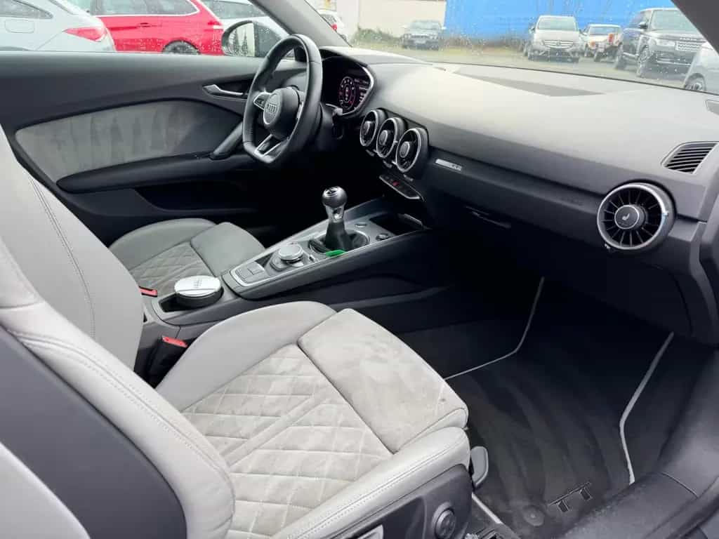Audi TT Coupe 2.0 TFSI 06/2015-photo-4