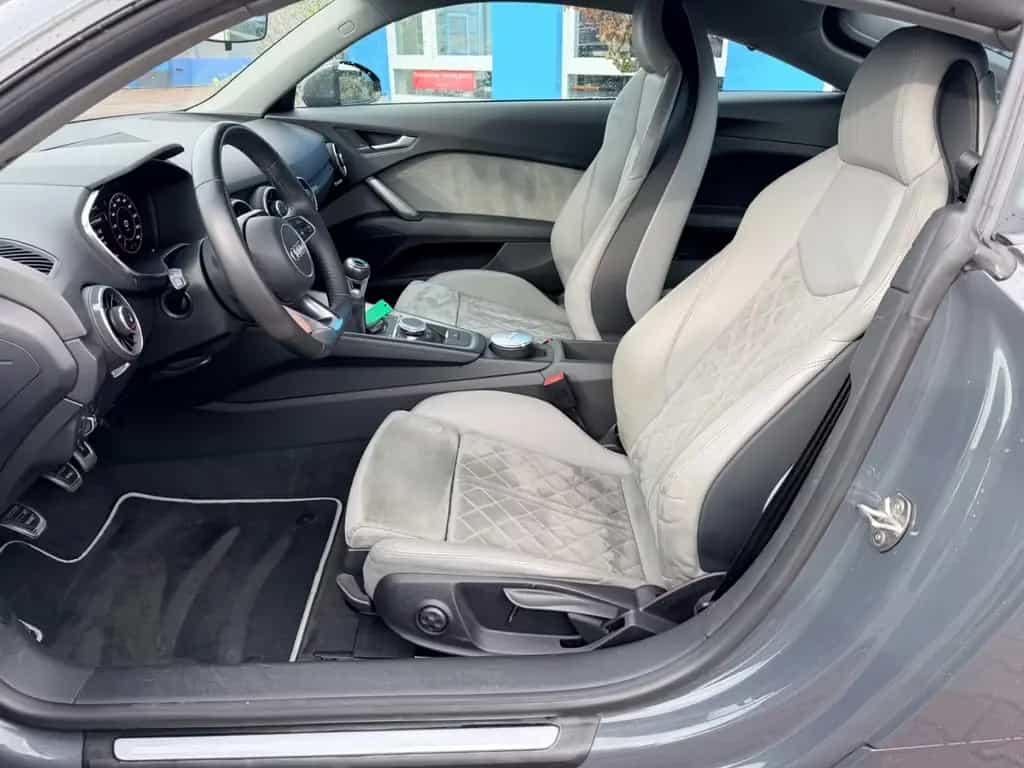 Audi TT Coupe 2.0 TFSI 06/2015-photo-7