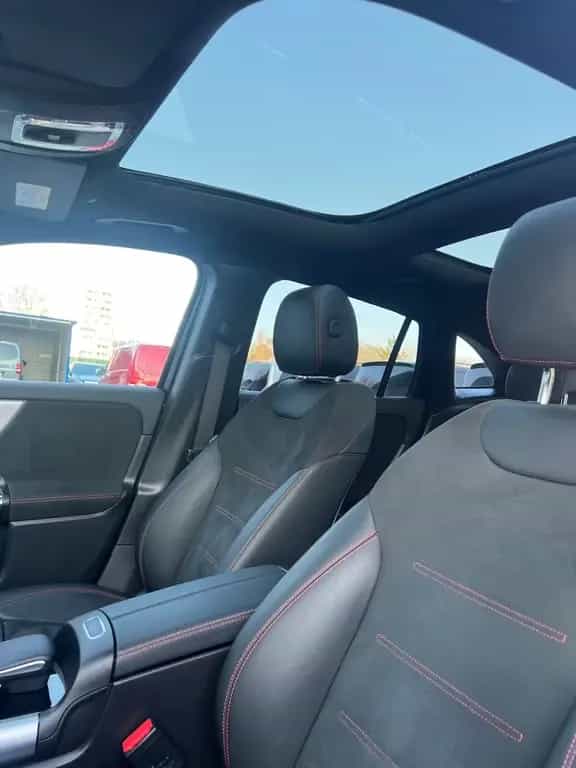Mercedes-Benz GLA-Class 250 4MATIC 8G AMG-LINE PANORAMA LED KAMERA 04/2021-photo-13