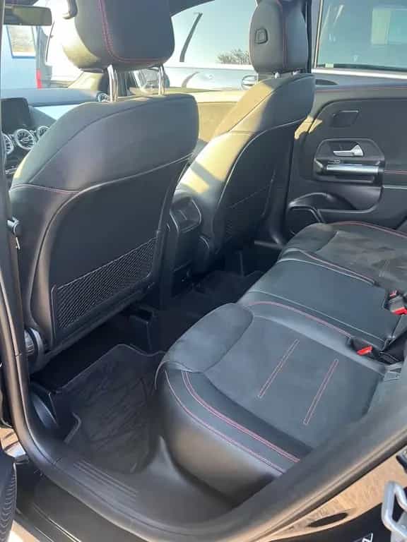 Mercedes-Benz GLA-Class 250 4MATIC 8G AMG-LINE PANORAMA LED KAMERA 04/2021-photo-14