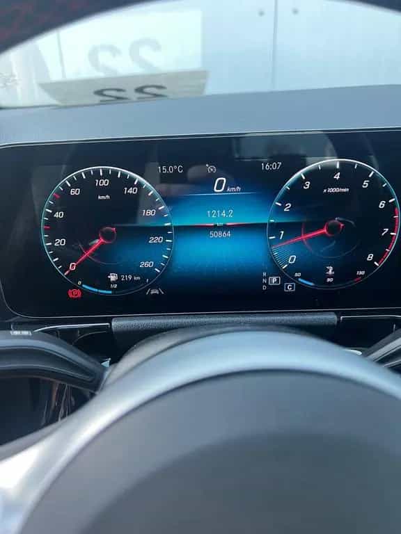 Mercedes-Benz GLA-Class 250 4MATIC 8G AMG-LINE PANORAMA LED KAMERA 04/2021-photo-24