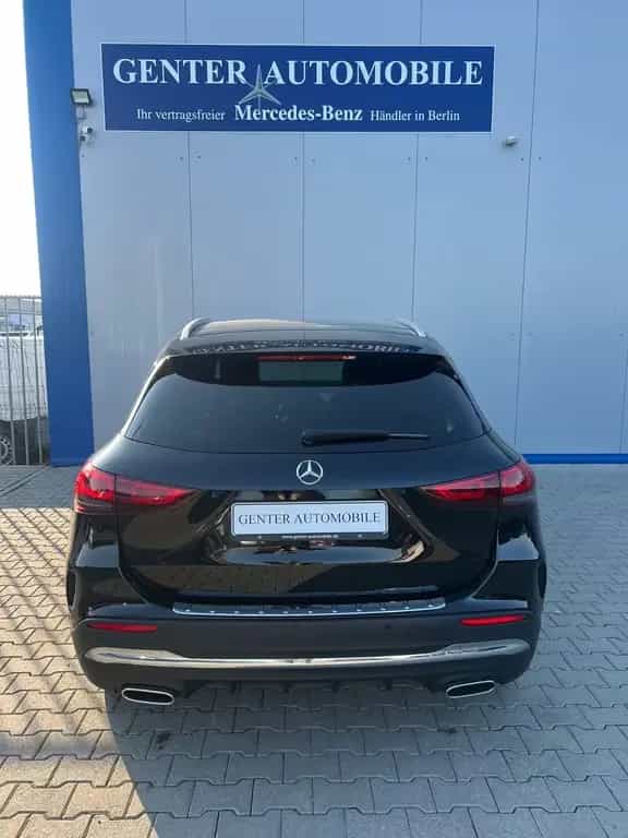 Mercedes-Benz GLA-Class 250 4MATIC 8G AMG-LINE PANORAMA LED KAMERA 04/2021-photo-7