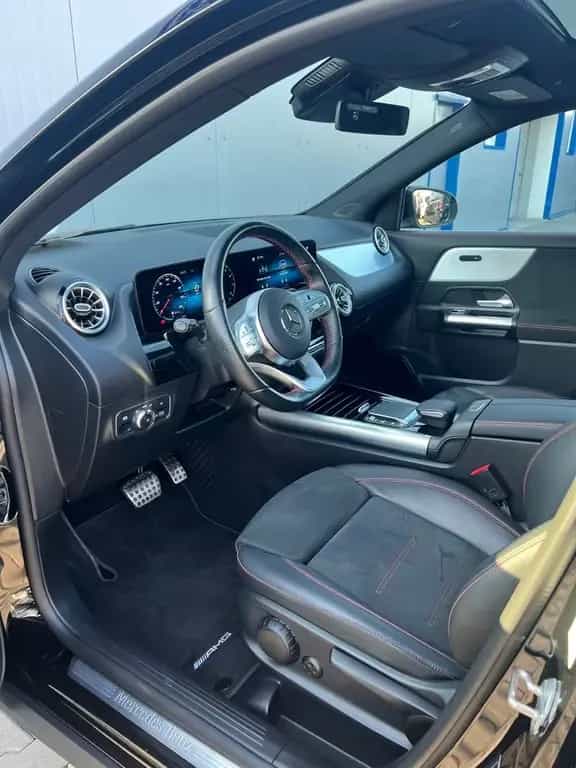 Mercedes-Benz GLA-Class 250 4MATIC 8G AMG-LINE PANORAMA LED KAMERA 04/2021-photo-9