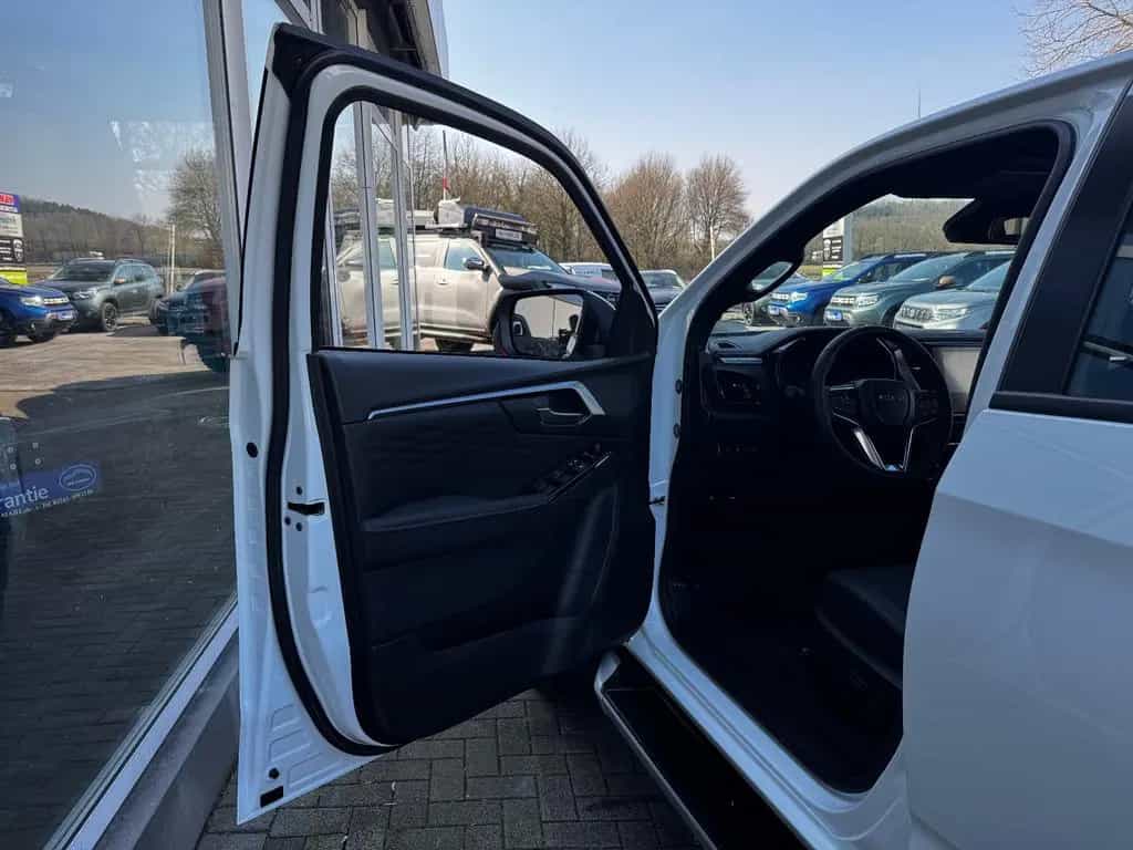 Isuzu D-Max Double Cab 4WD LSE LED ACC PDC KAMERA 06/2025-photo-22