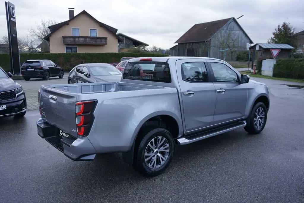 Isuzu D-Max 1.9D Double Cab 4WD LSE*LED*KAMERA*AKTION* 01/2026-photo-15