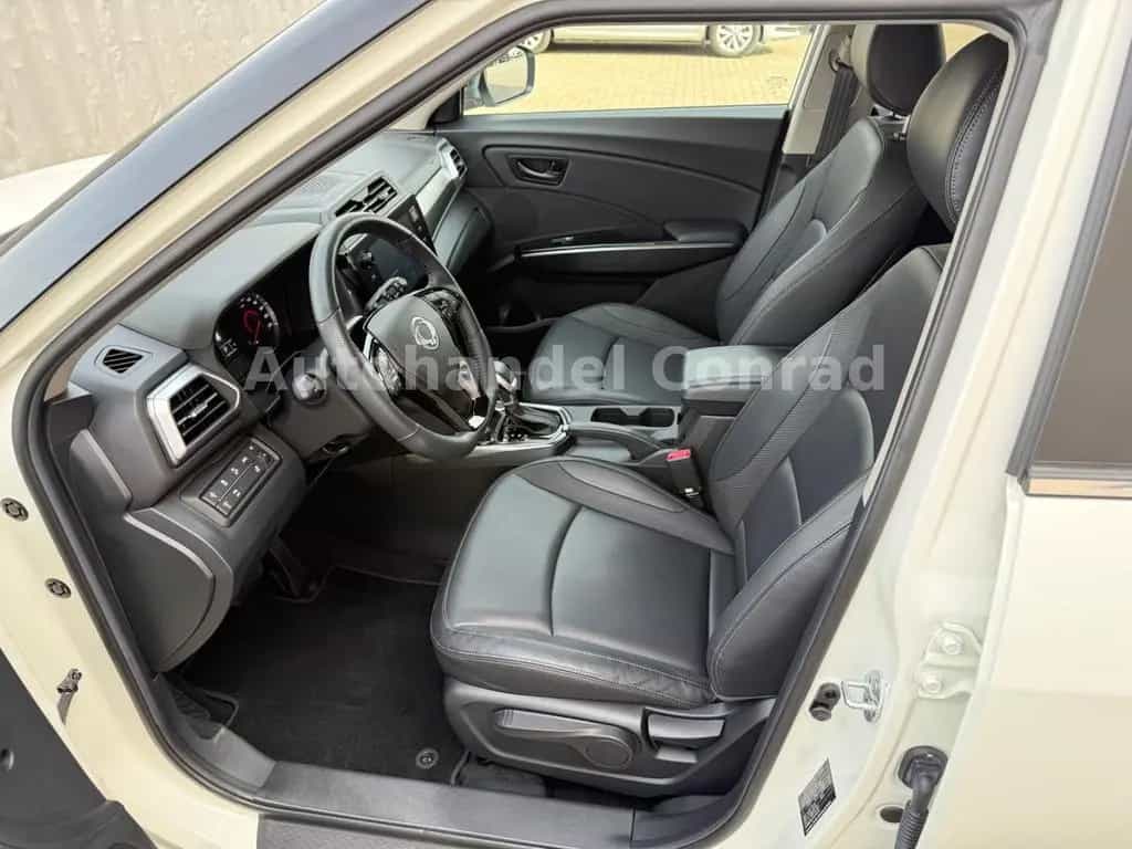 Ssangyong Tivoli Grand 1-5 T-GDI*AUTOMATIK*LEDER*1.HAND 08/2024-photo-13