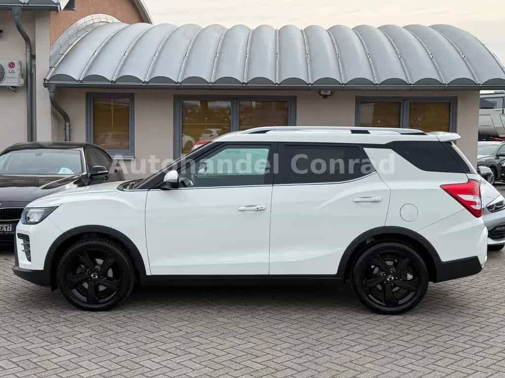 Ssangyong Tivoli Grand 1-5 T-GDI*AUTOMATIK*LEDER*1.HAND 08/2024-photo-2