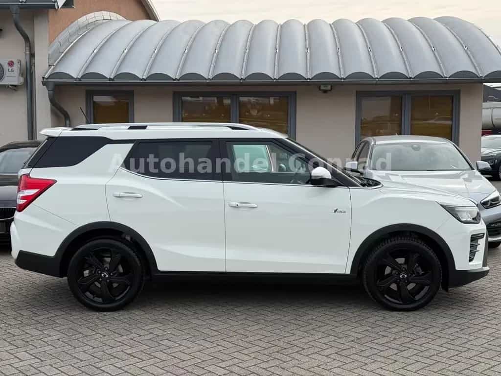 Ssangyong Tivoli Grand 1-5 T-GDI*AUTOMATIK*LEDER*1.HAND 08/2024-photo-3