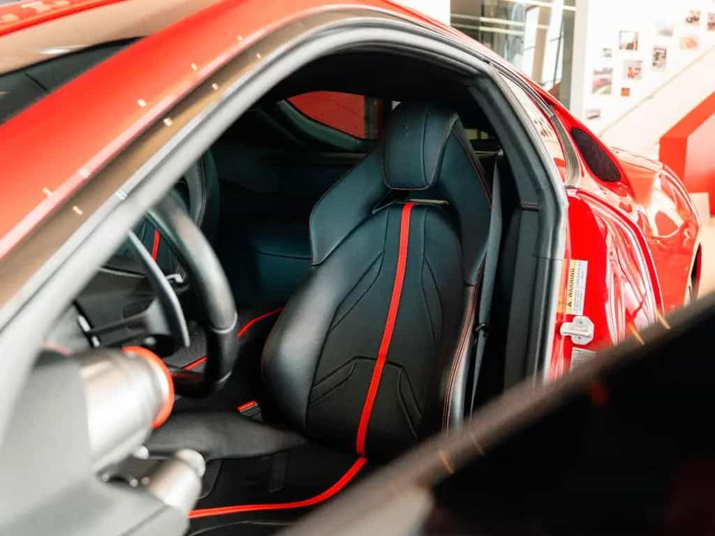 Ferrari 812 Superfast Rosso70Anni*JBL*Lift*Apple-Carplay 12/2020-photo-26