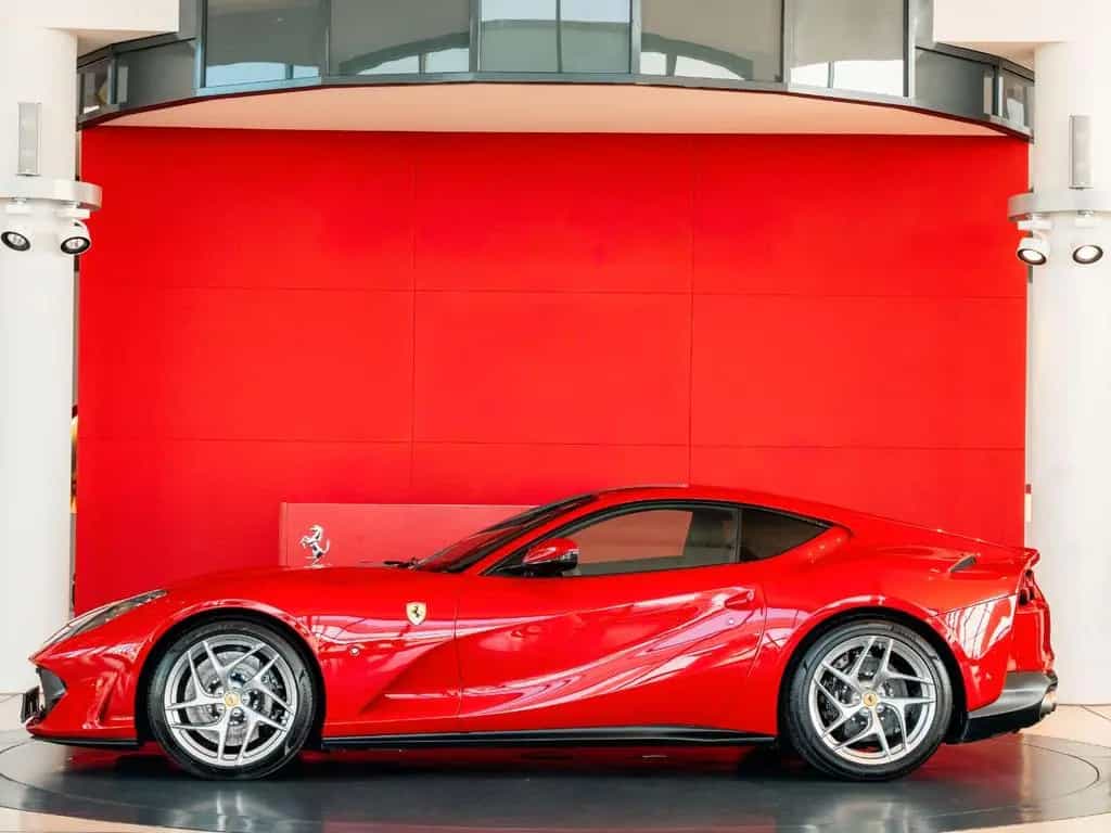 Ferrari 812 Superfast Rosso70Anni*JBL*Lift*Apple-Carplay 12/2020-photo-3