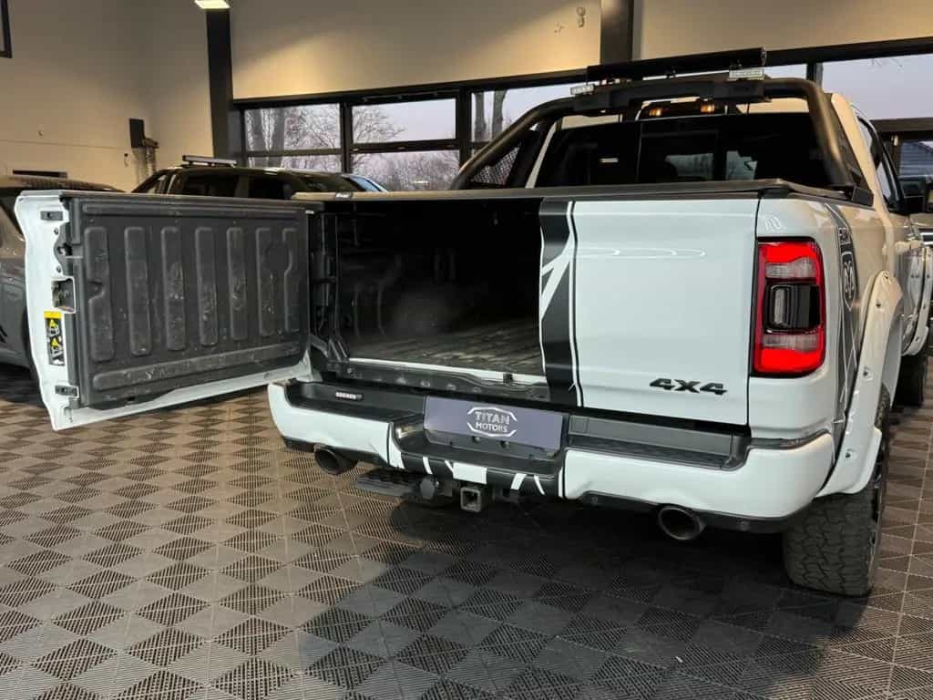 Dodge RAM 1500 5.7 LIMITED/SPORT/HK/PANO/LUFT/10Anniv. 04/2022-photo-25