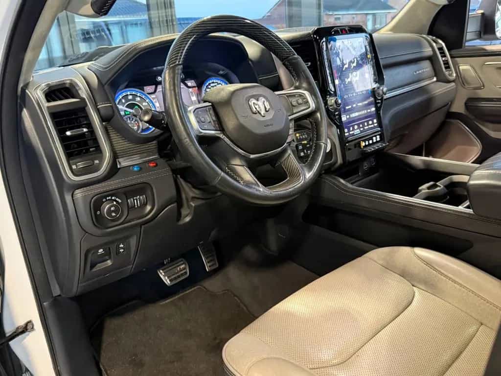 Dodge RAM 1500 5.7 LIMITED/SPORT/HK/PANO/LUFT/10Anniv. 04/2022-photo-31