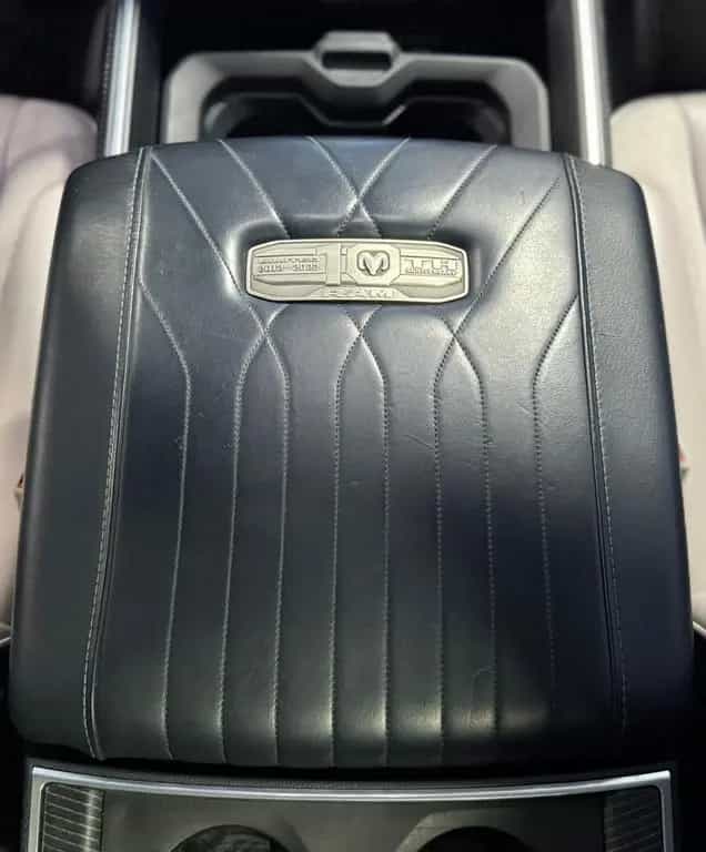 Dodge RAM 1500 5.7 LIMITED/SPORT/HK/PANO/LUFT/10Anniv. 04/2022-photo-49