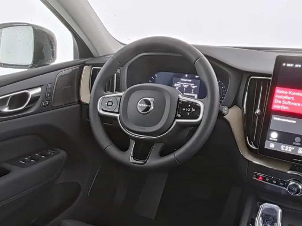 Volvo XC60 FACELIFT Plus Dark AWD HUD Digitales Cockpi 07/2025-photo-13