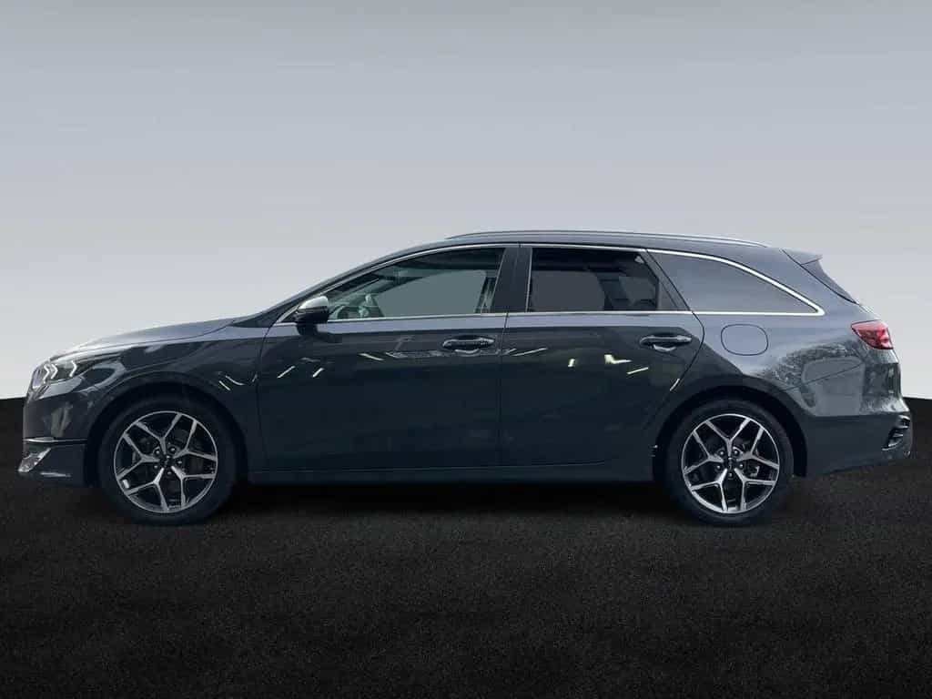 Kia Ceed Sportswagon Vision - Navi*Kamera*ACC 07/2023-photo-3